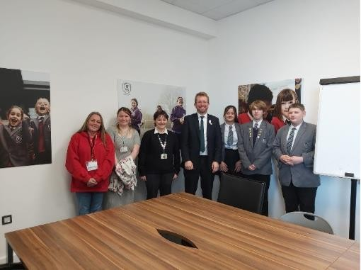 Young Carers meet with John Slinger MP